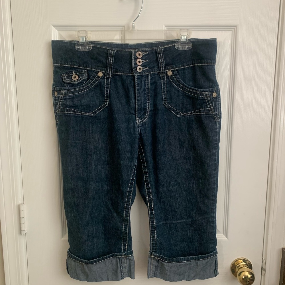 Angles Women's Blue Denim capris